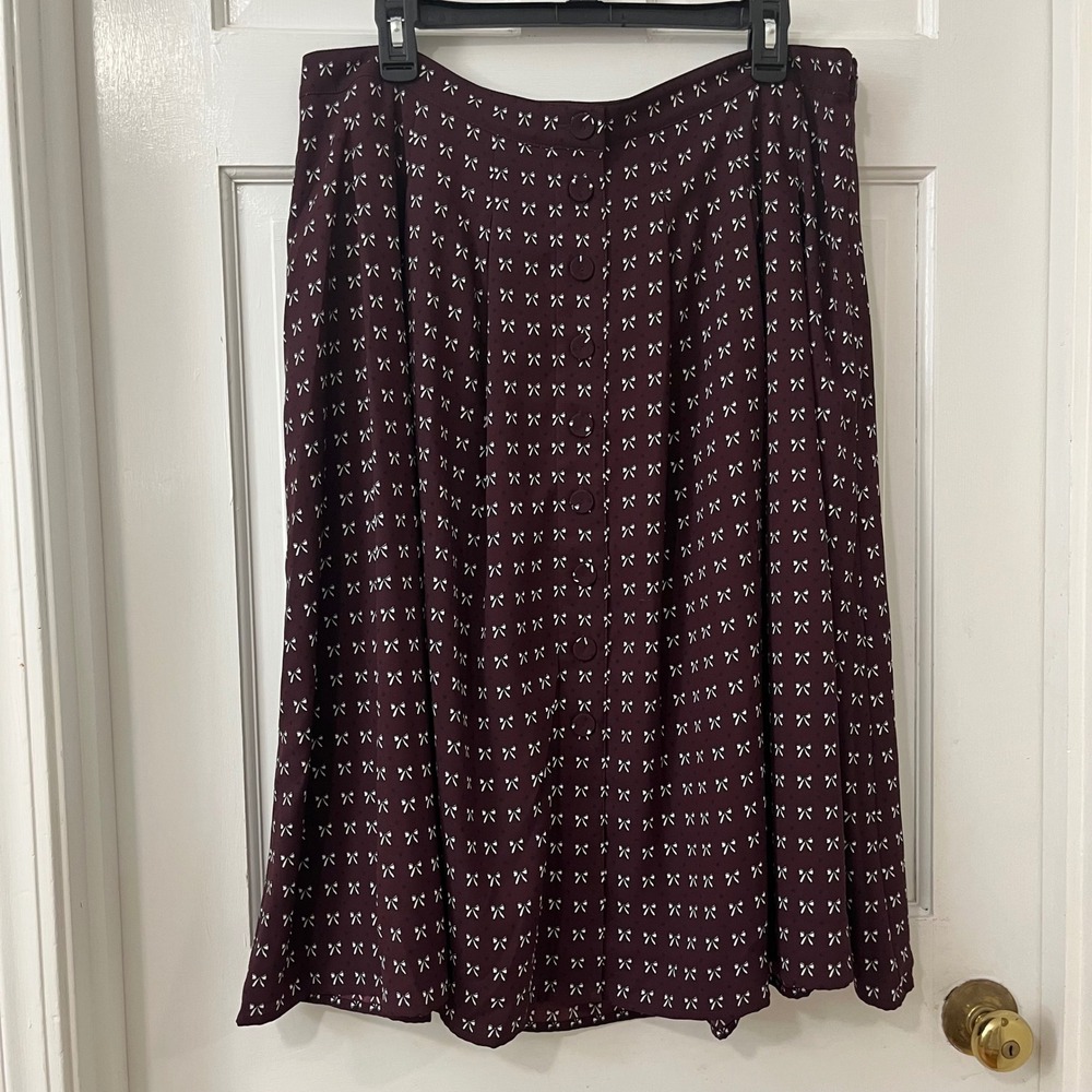 Talbots Burgundy Bow Print Skirt 16P Cottagecore Dark Academia Balletcore